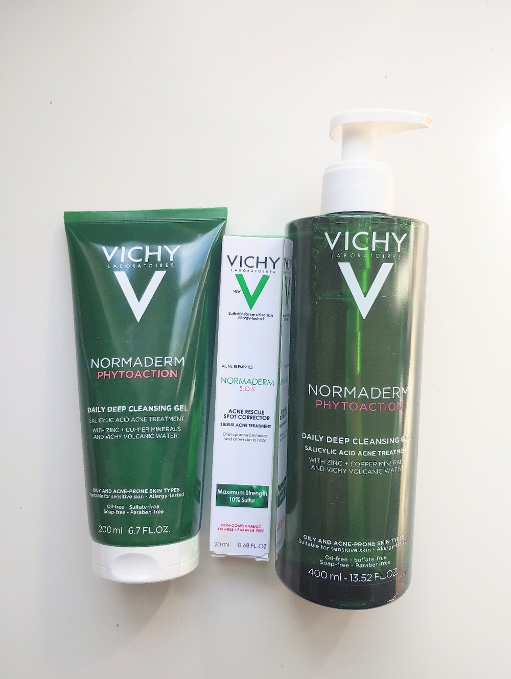Vichy Normaderm Acne Unisex Skin Care Set (3 items)  professional grade bacne